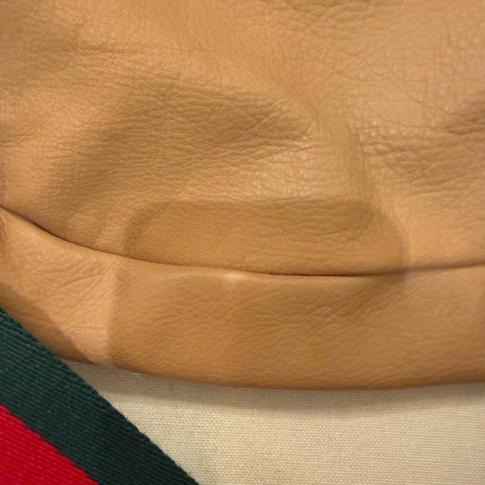 Parker Thatch Cross Your Heart Sling - Butterscotch Leather Sling Bag - Picture 5 of 6